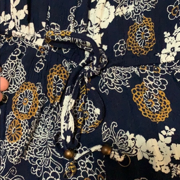 Romper - Picture 2 of 4